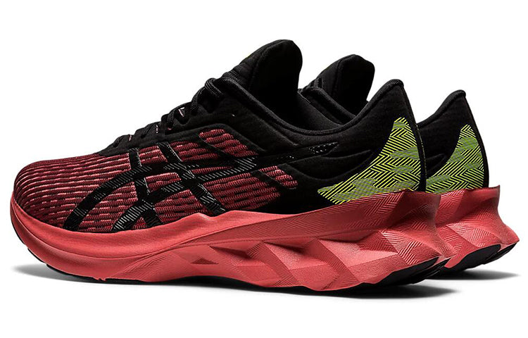 ASICS Novablast Sps 'Black Red' 1201A065-600