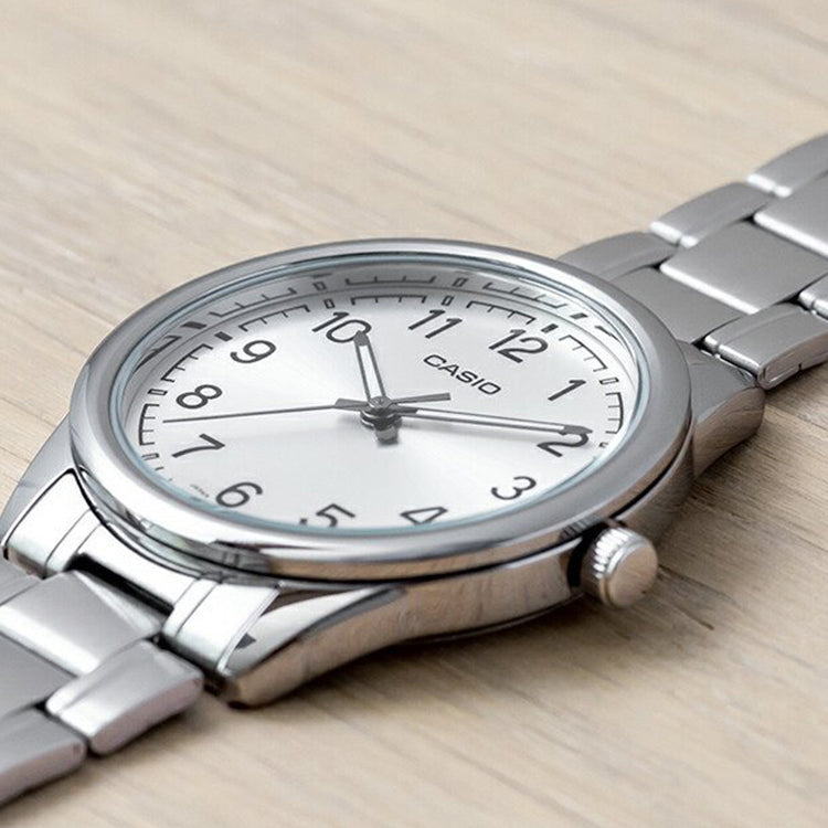 Men's CASIO DRESS Series Classic Retro Small Business Numeric Watch Mens Silver Analog MTP-V005D-7B4