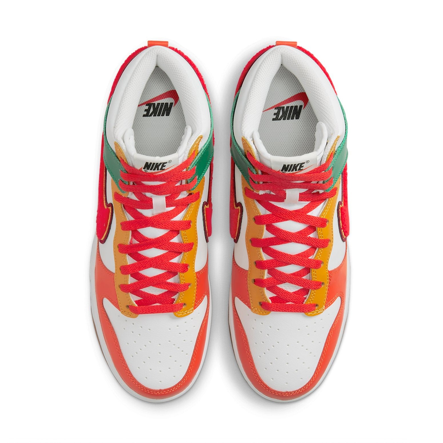 Nike Dunk High 'Chenille Swoosh' DR8805-100