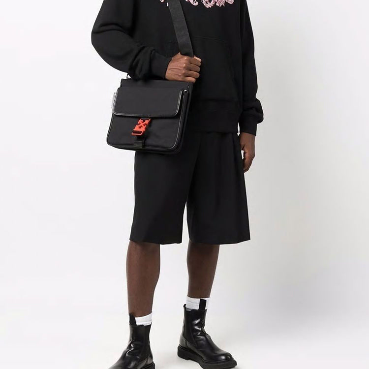 Men's Off-White Black Shoulder Bag OMNQ022F21FAB0011010