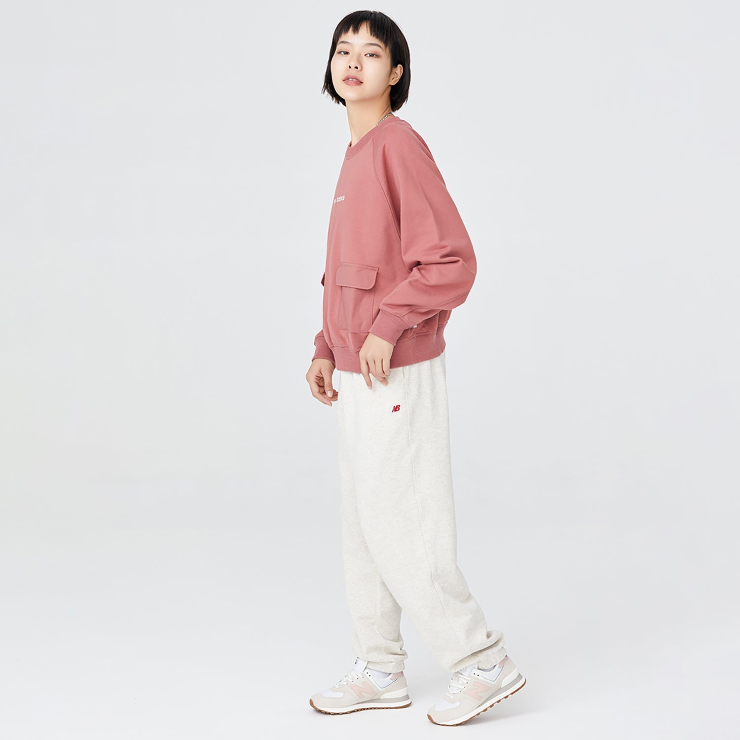(WMNS) New Balance Casual Pocket Sweatshirt Asia Sizing 'Rose Pink' AWT23320-MIN