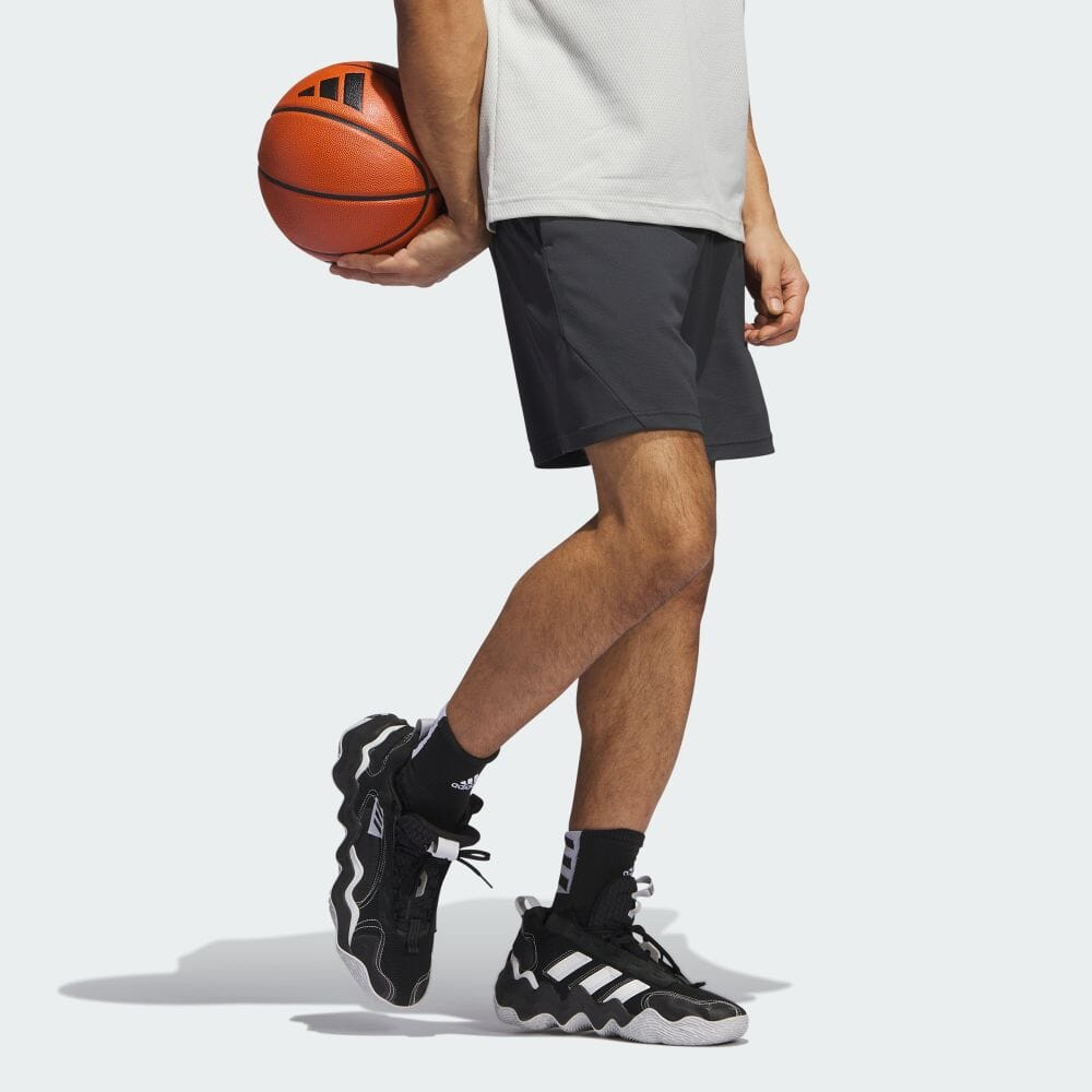 adidas Basketball Badge of Sport Shorts 'Black' IL2257