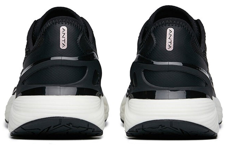 (WMNS) ANTA Chuang 2 'Black White' 122215586-1