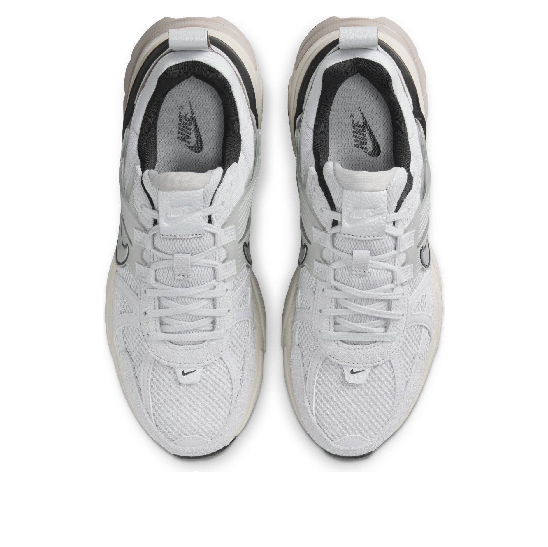 (WMNS) Nike V2K Run 'Pure Platinum Chrome' FN6703-002