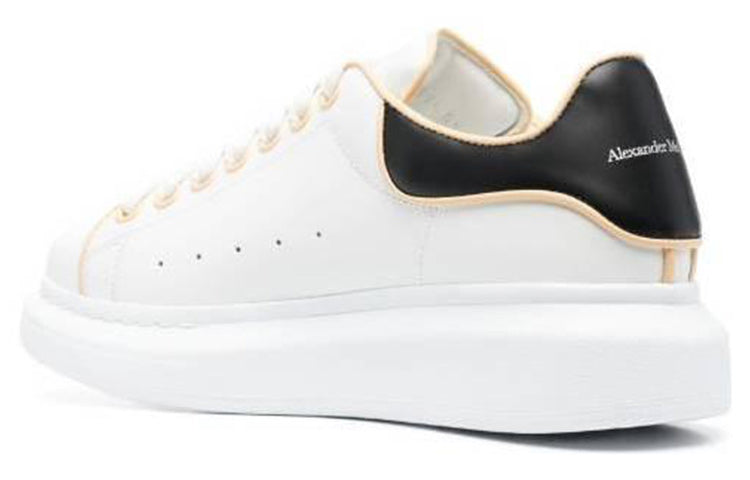 (WMNS) Alexander McQueen Oversized Leather Sneakers 'White Black' 733003WHJE58808