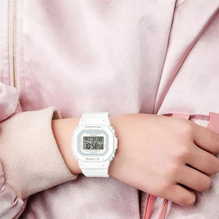 CASIO Baby-G 'White' BLX-560-7PR