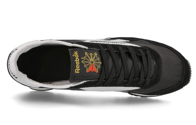 Reebok Aztec II 'Black Chalk' H04984