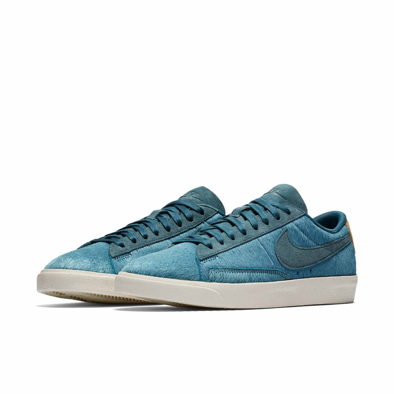 (WMNS) Nike Blazer Low LX 'Fashion Week' AA2017-001