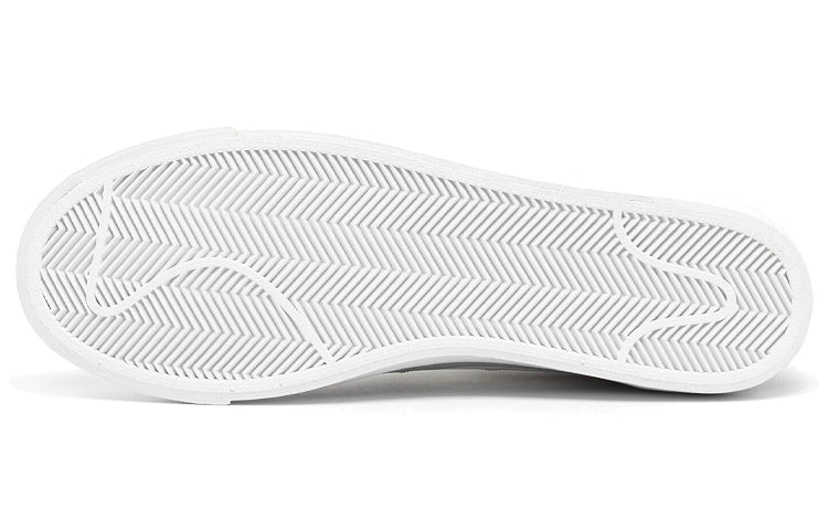 Nike Blazer Low Grey/White/Red DA4652-400