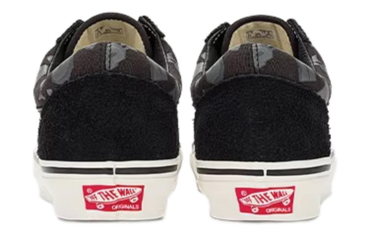 Vans x Undefeated Old Skool 'Black' VN0A4P3XBMA