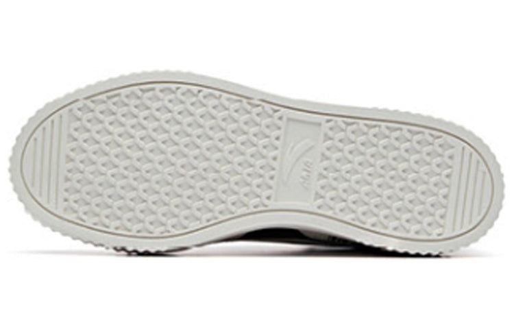 ANTA Skateboarding Series Sneakers 'White Black' 111938021R-4
