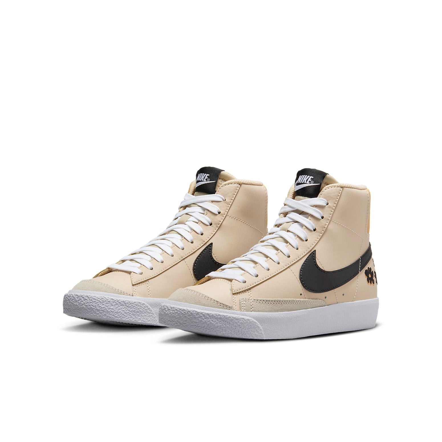 (GS) Nike Blazer Mid '77 'Embroidered Floral' FV0749-100