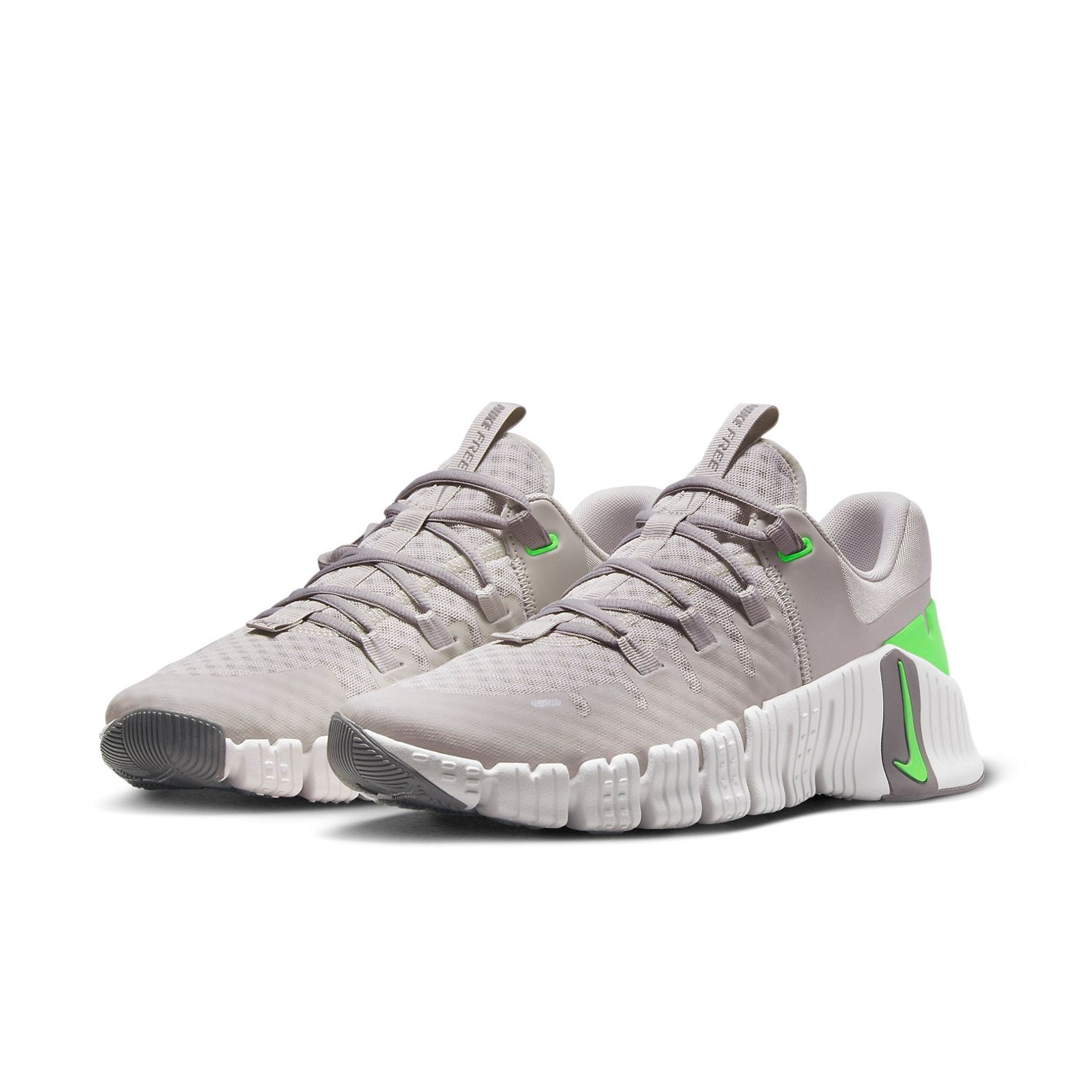 Nike Free Metcon 5 'Iron Ore Green Strike' DV3949-002