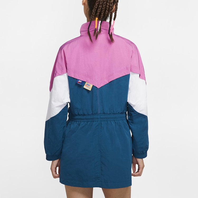 (WMNS) Nike AS W Nike Sportswear ICN CLSH Track JKT Jacket COSMIC FUCHSIA CJ2047-691