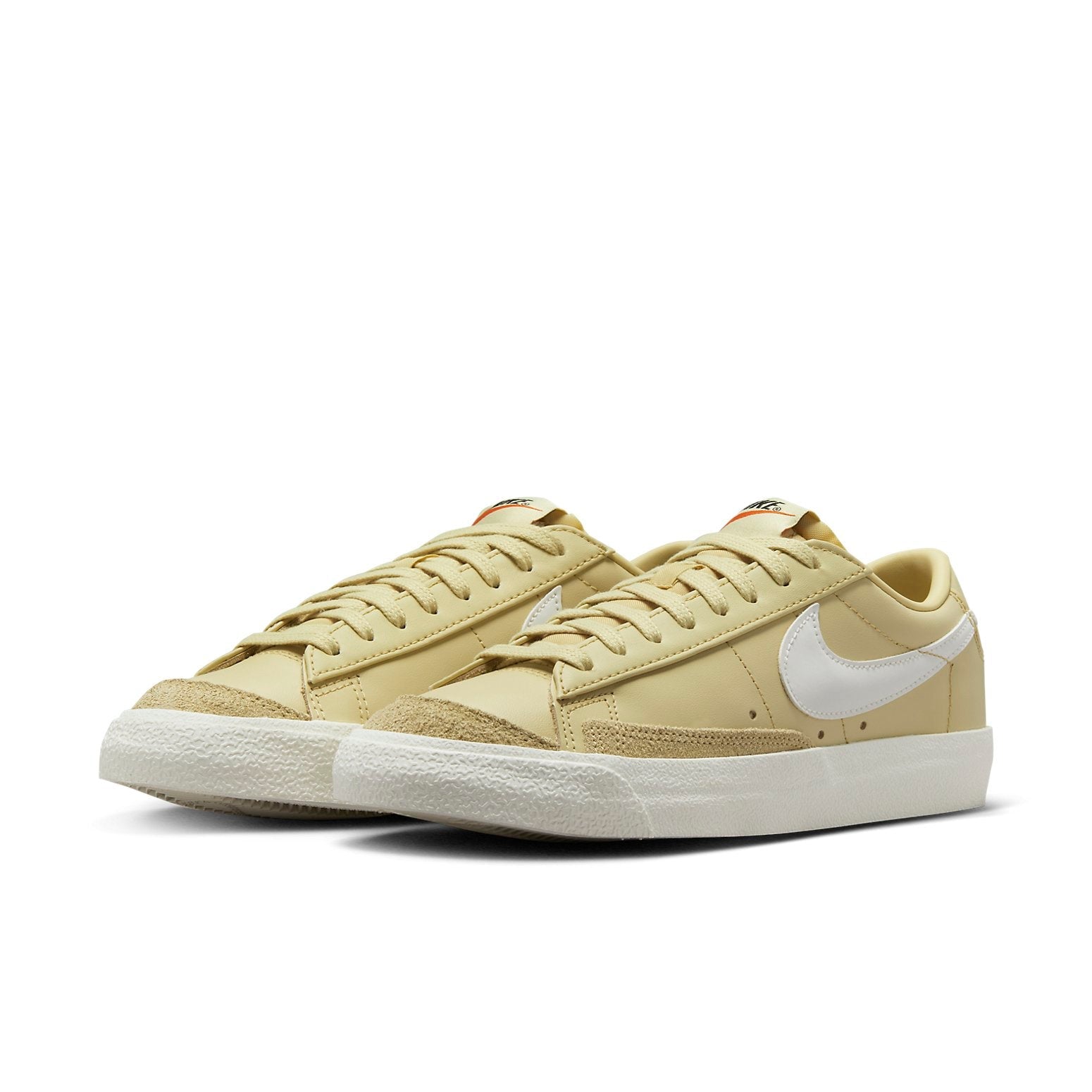 (WMNS) Nike Blazer Low 77 'Brown' DC4769-701