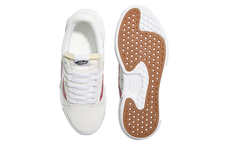 Vans Old Skool Overt ComfyCush 'White Red' VN0A7Q5ECPE