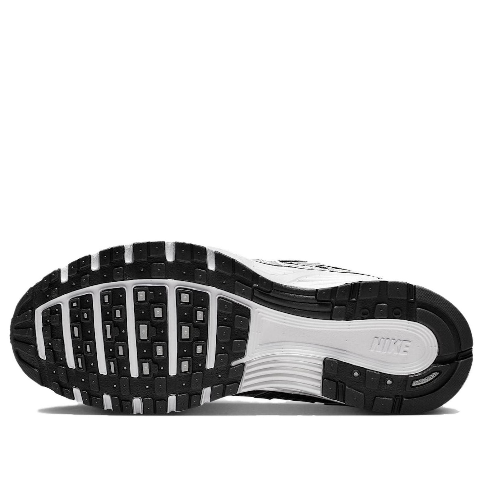 (WMNS) Nike P-6000 'Metallic Silver Black White' BV1021-013