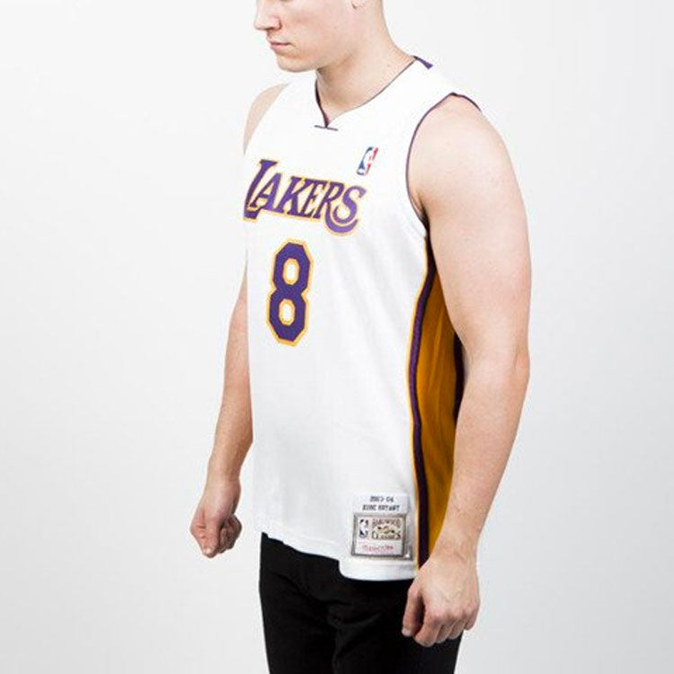 Mitchell & Ness NBA Authentic Jersey 'Los Angeles Lakers - Kobe Bryant 2003-04' BA64J8-LAL-W-BZU