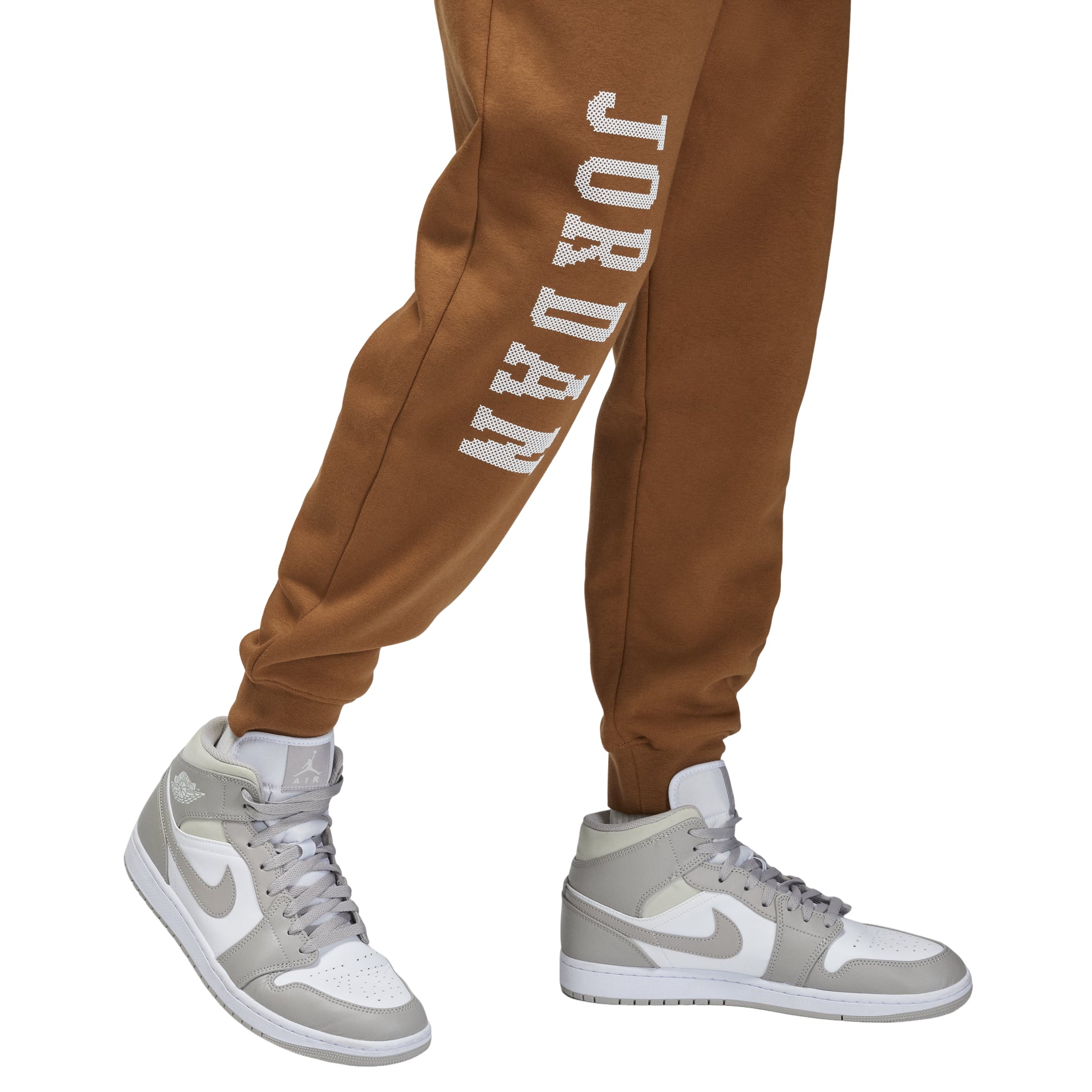 Air Jordan Essentials Holiday Fleece Sweatpants Asia Sizing 'Light British Tan' FD7468-281