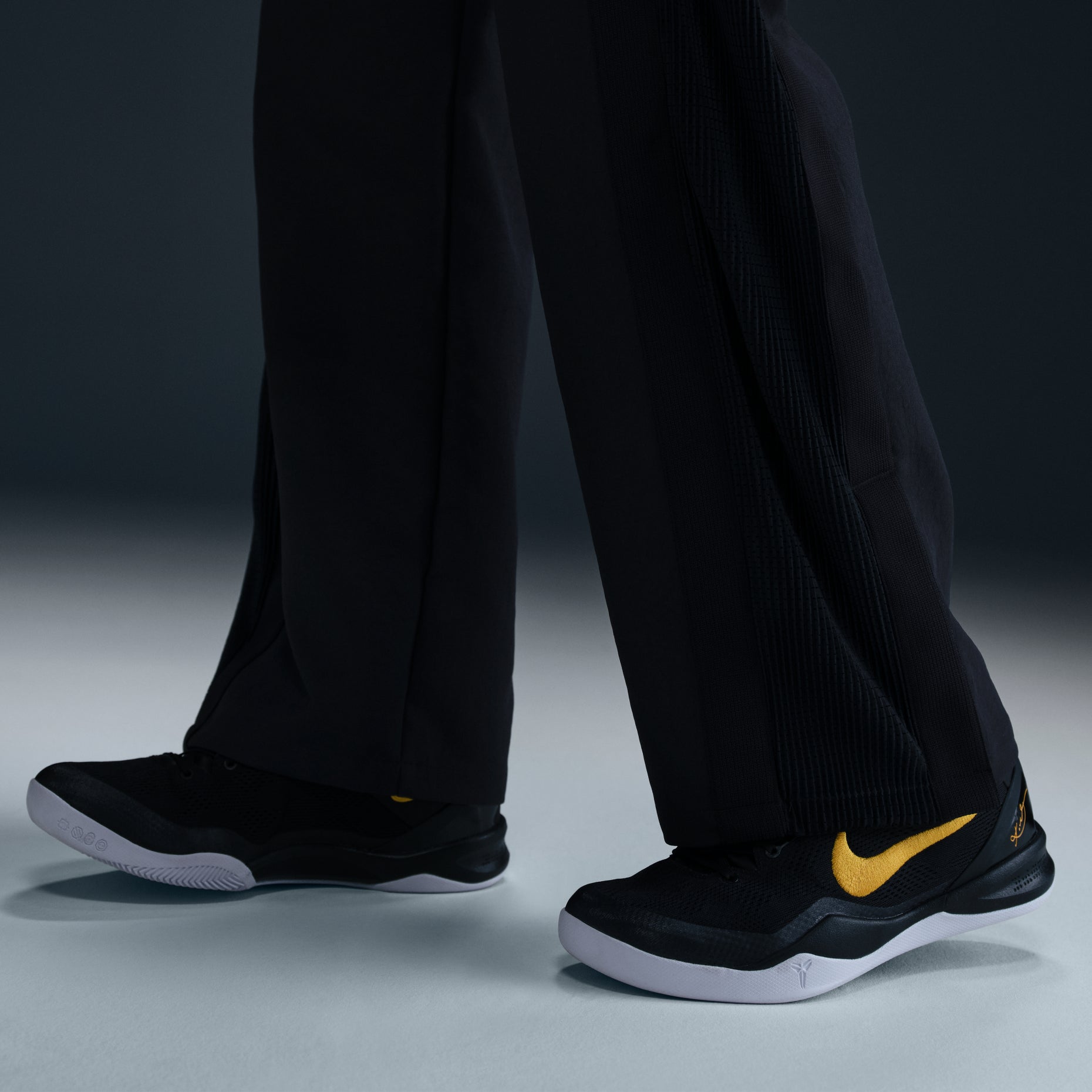 Nike x Kobe Bryant Pleated Pants Asia Sizing 'Black' IB0010-010