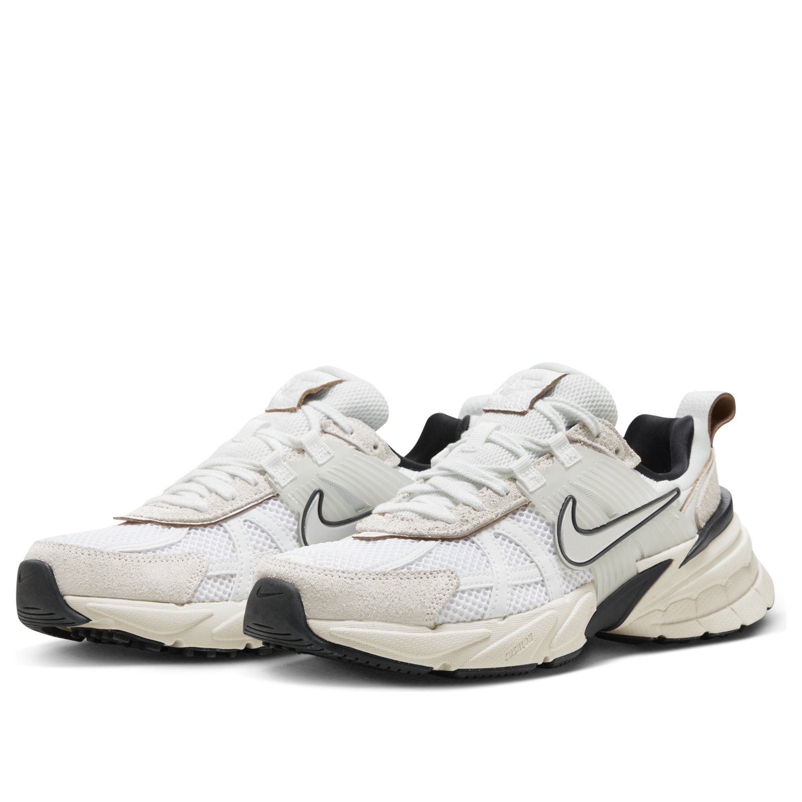 (WMNS) Nike V2K Run 'Summit White Light Orewood Brown' FN6703-100