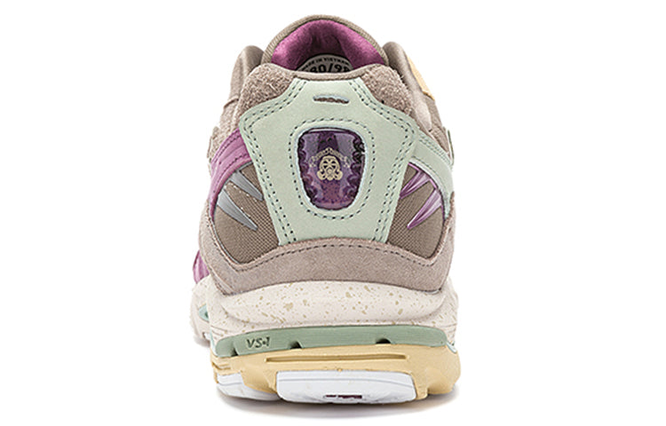 Mizuno Footpatrol x Wave Rider 10 'Grey Rust' D1GD222201