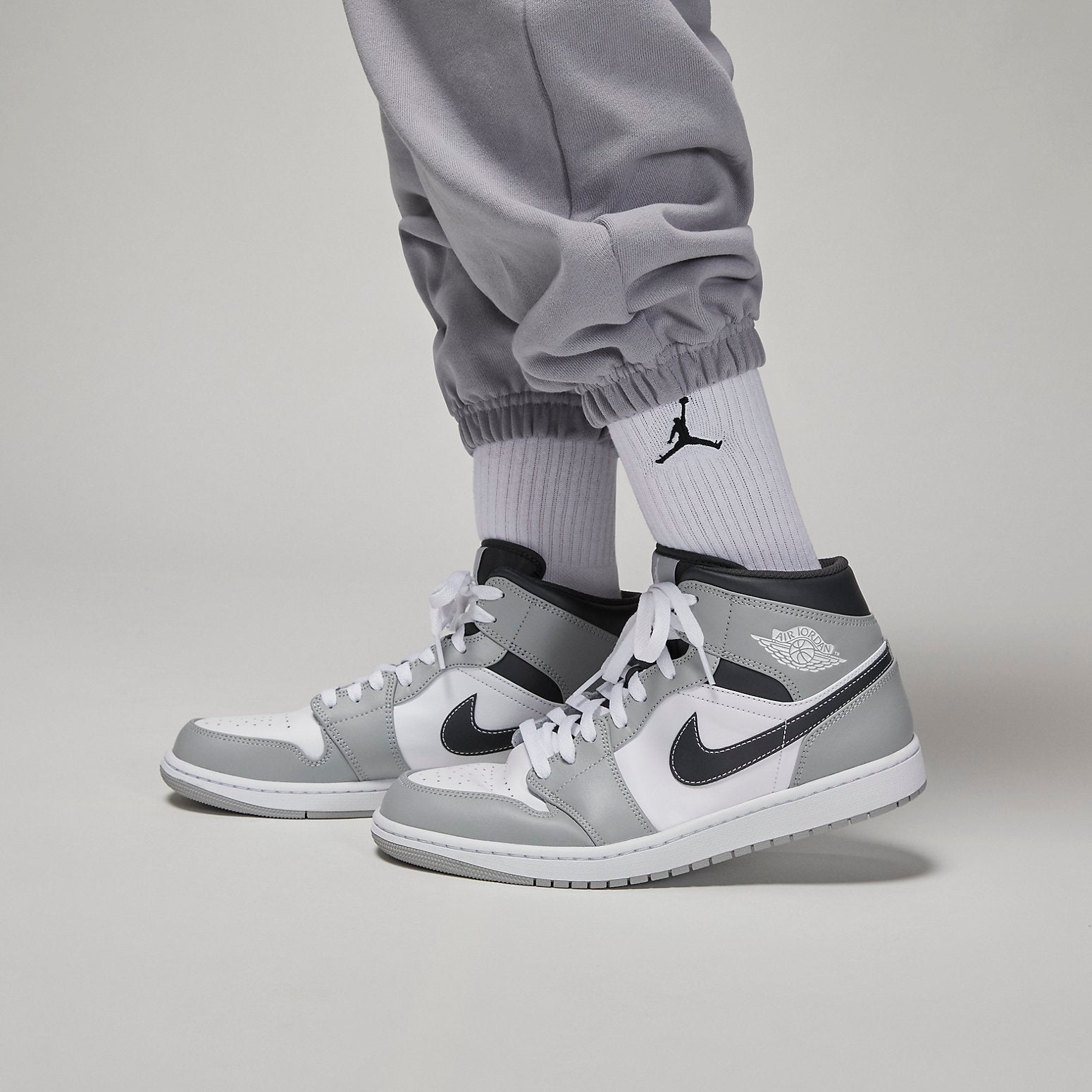 (WMNS) Air Jordan Flight Sweatpants 'Gray' DQ4607-011