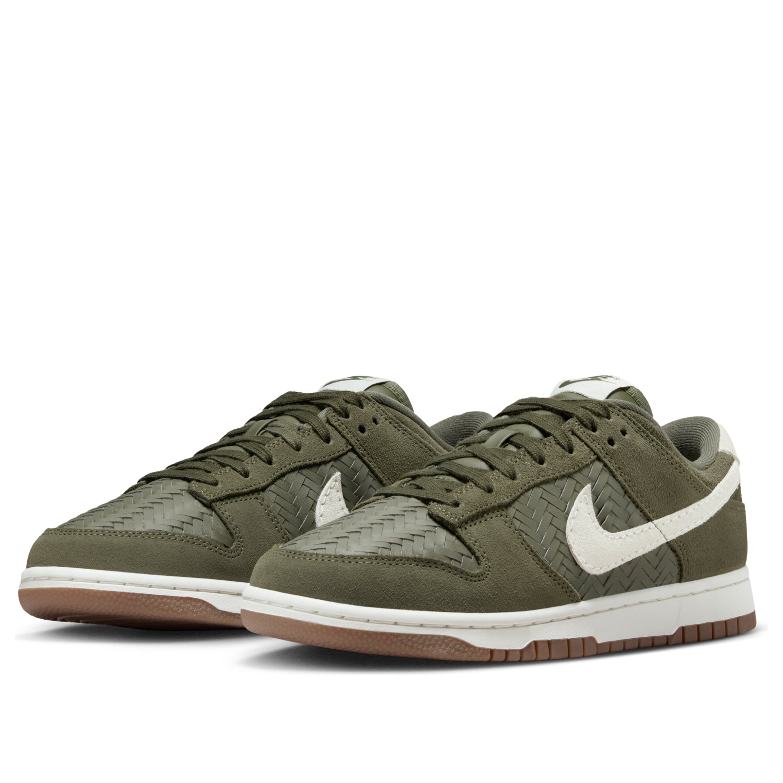 (WMNS) Nike Dunk Low Premium SE 'Woven Pack Medium Olive' IB6161-200