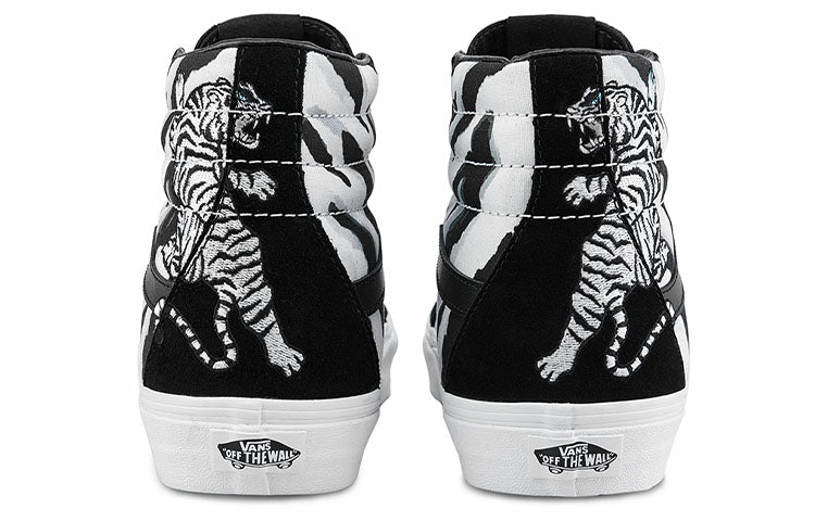 Vans Unisex SK8-Hi Reissue High-Top Sneakers Black/White VN0A2XSBWHT
