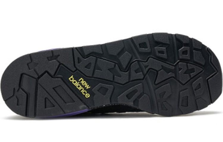 New Balance 5 Buty sportowe 'Black Purple' CMT580TF