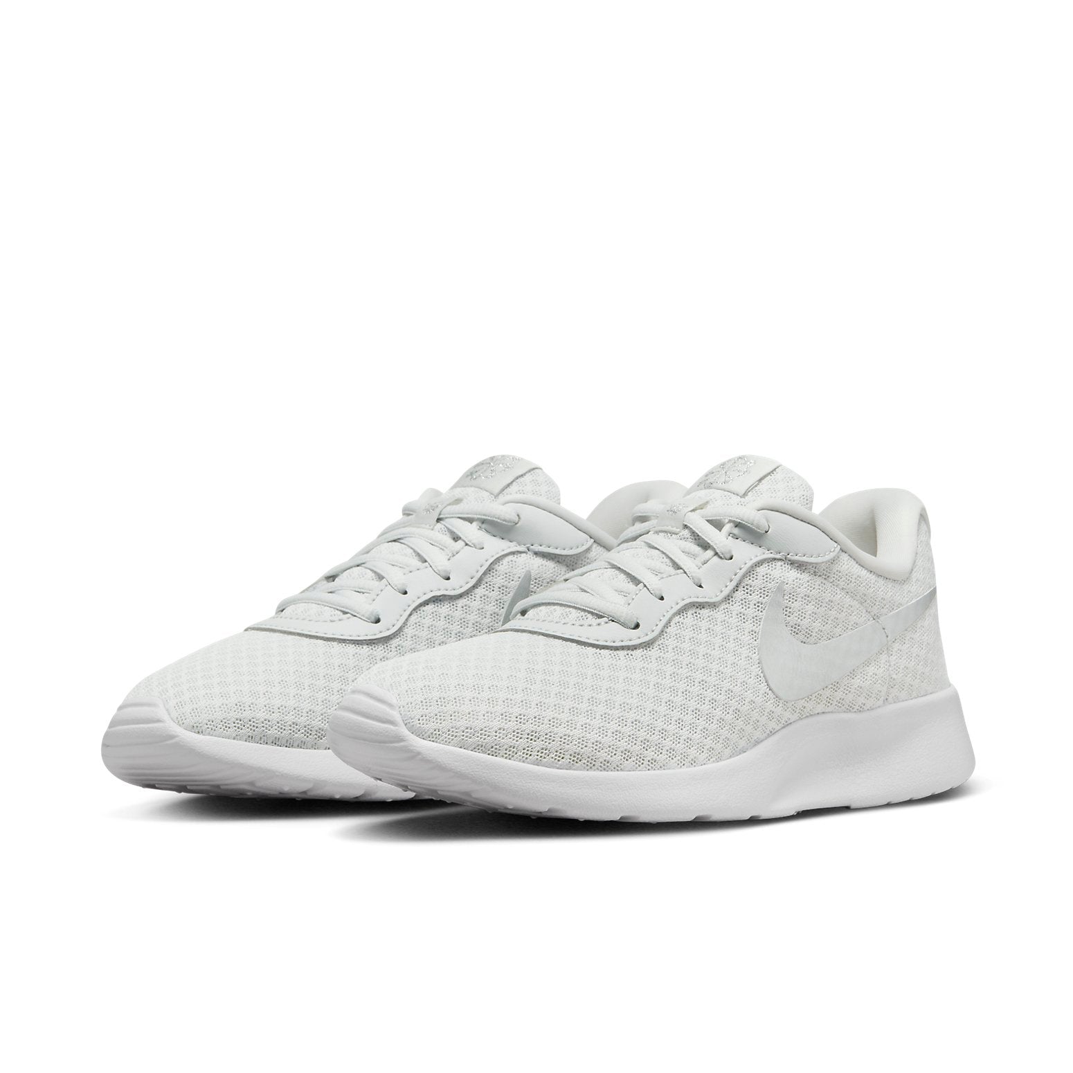 (WMNS) Nike Tanjun EasyOn Shoes 'White' DV7786-003