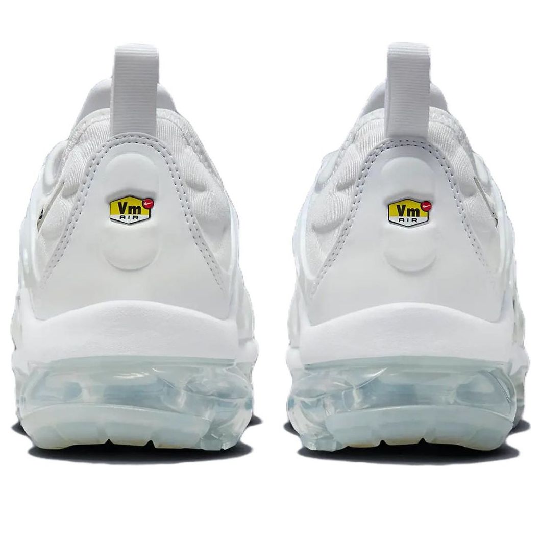 (WMNS) Nike Air VaporMax Plus 'White Metallic Silver' FQ8895-100