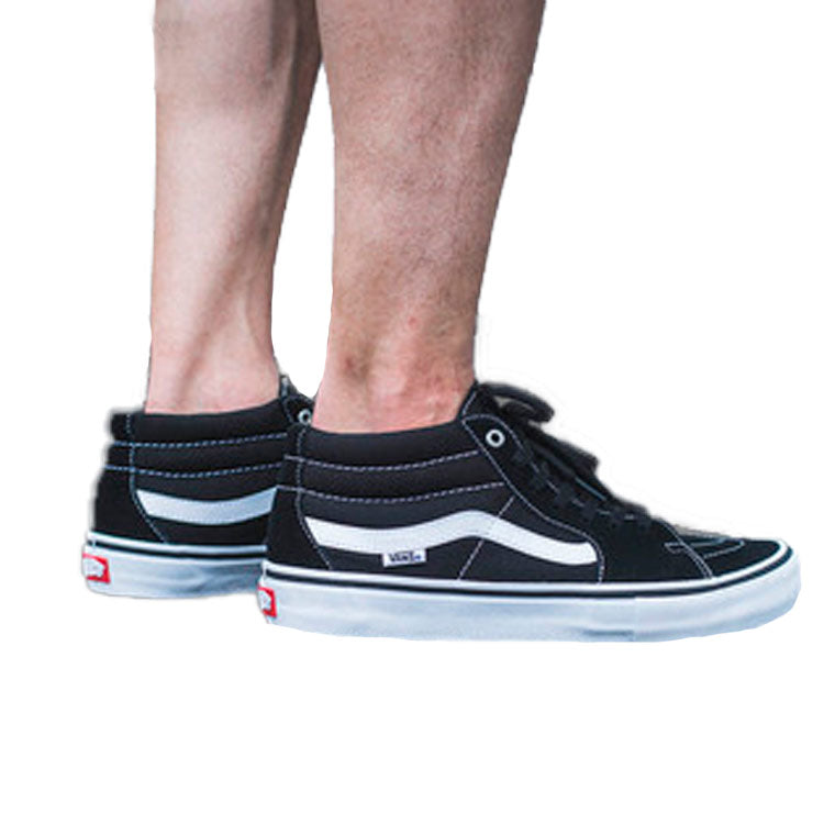 Vans Sk8-Mid Pro 'Black White' VN0A347UY28