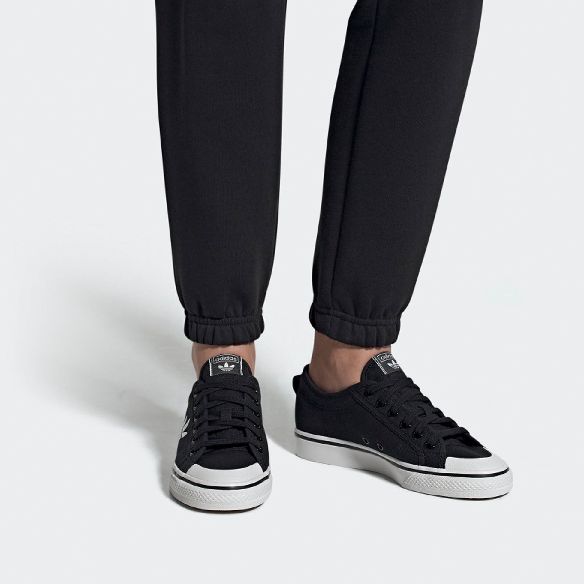 (WMNS) adidas Nizza Trefoil 'Black' EF1878