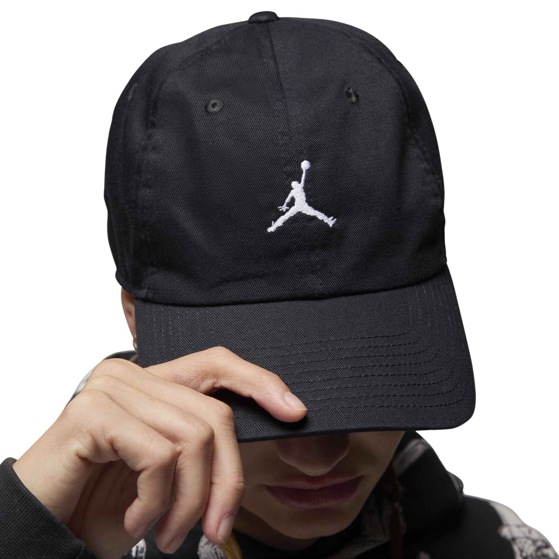 Air Jordan Club Cap 'Black White' HQ1963-010