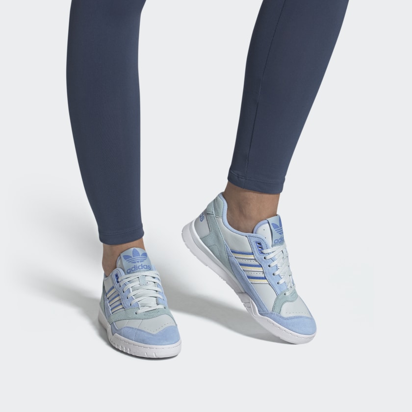 (WMNS) adidas A.R. Trainer 'Glow Blue' EE5410