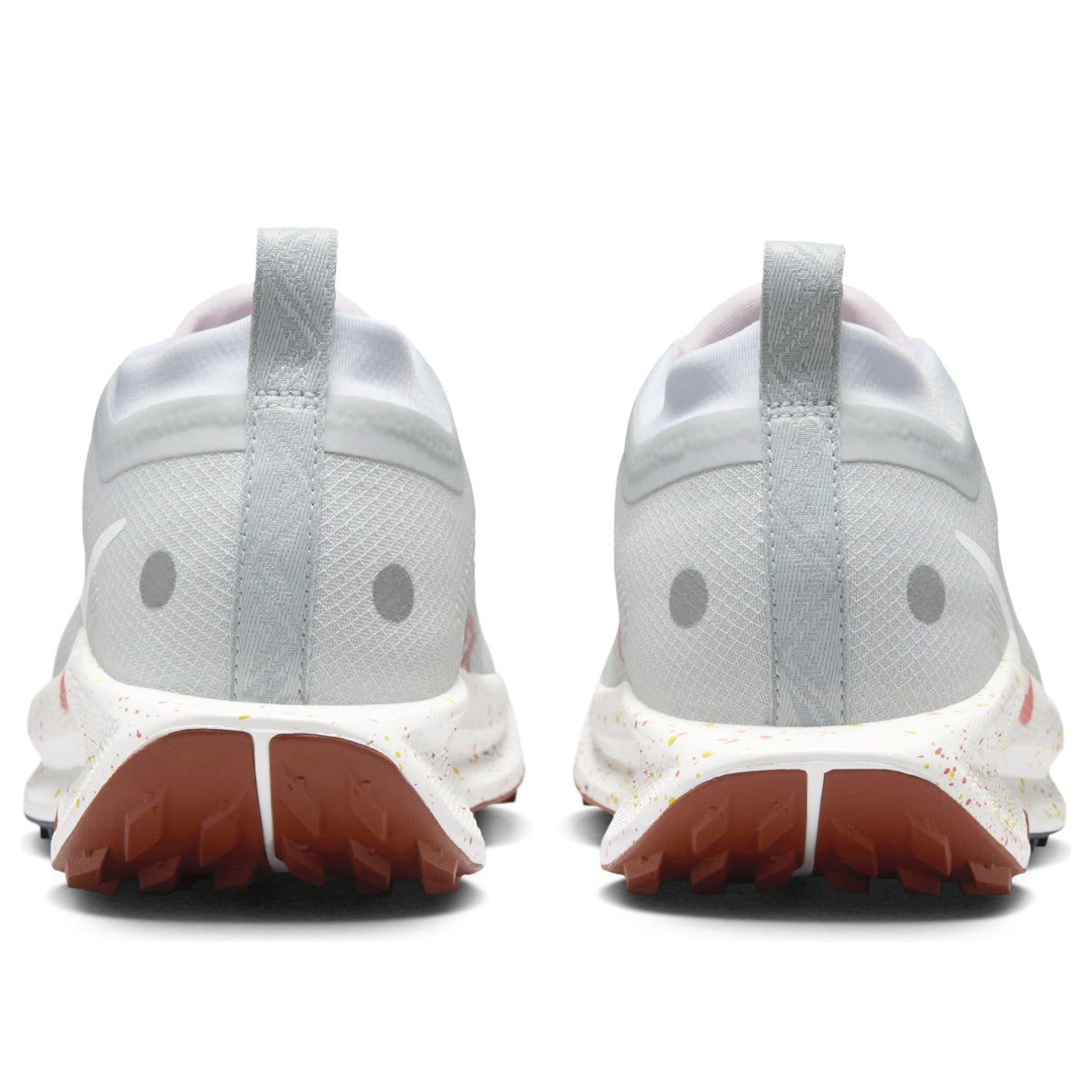 (WMNS) Nike Pegasus Trail 5 Gore-Tex 'Pure Platinum Football Grey' FQ0912-007