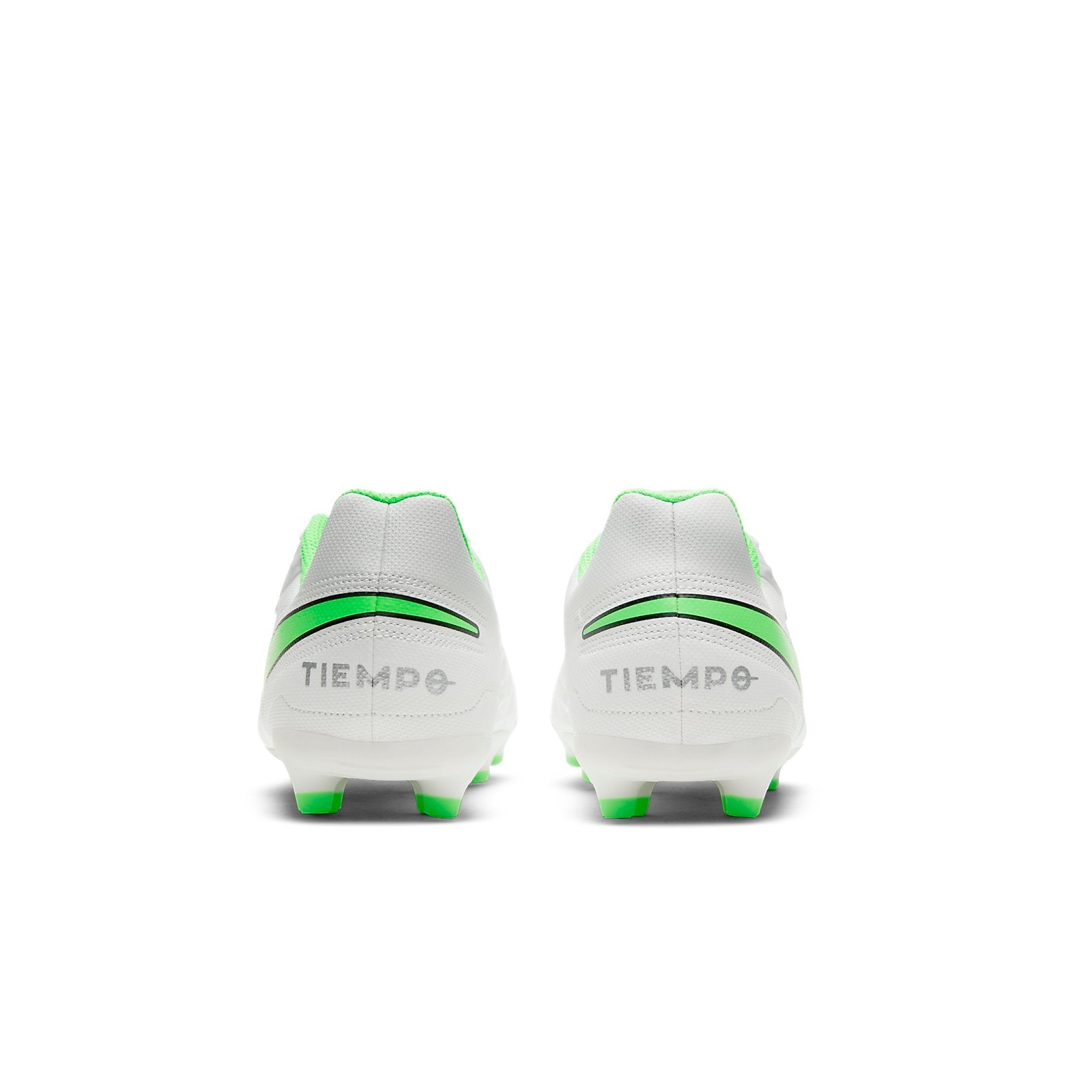 (GS) Nike Tiempo Legend 8 Club MG 'Platinum Tint Rage Green' AT5881-030