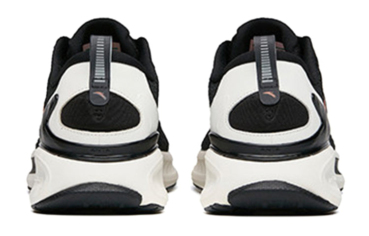 (WMNS) ANTA Chuang 1.5 'Black White' 122135586-10