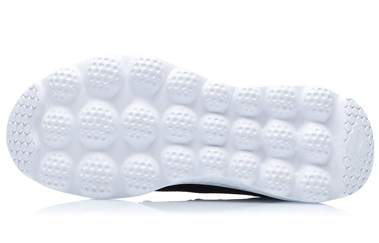 (WMNS) Li-Ning Eazgo Running Shoes 'Black White' ARER002-4