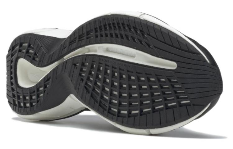 Reebok Zig Kinetica 2.5 'Black White' GX5832