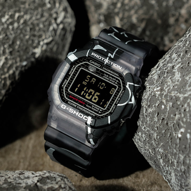 CASIO G-Shock Square 'Black' DW-5000SS-1PR