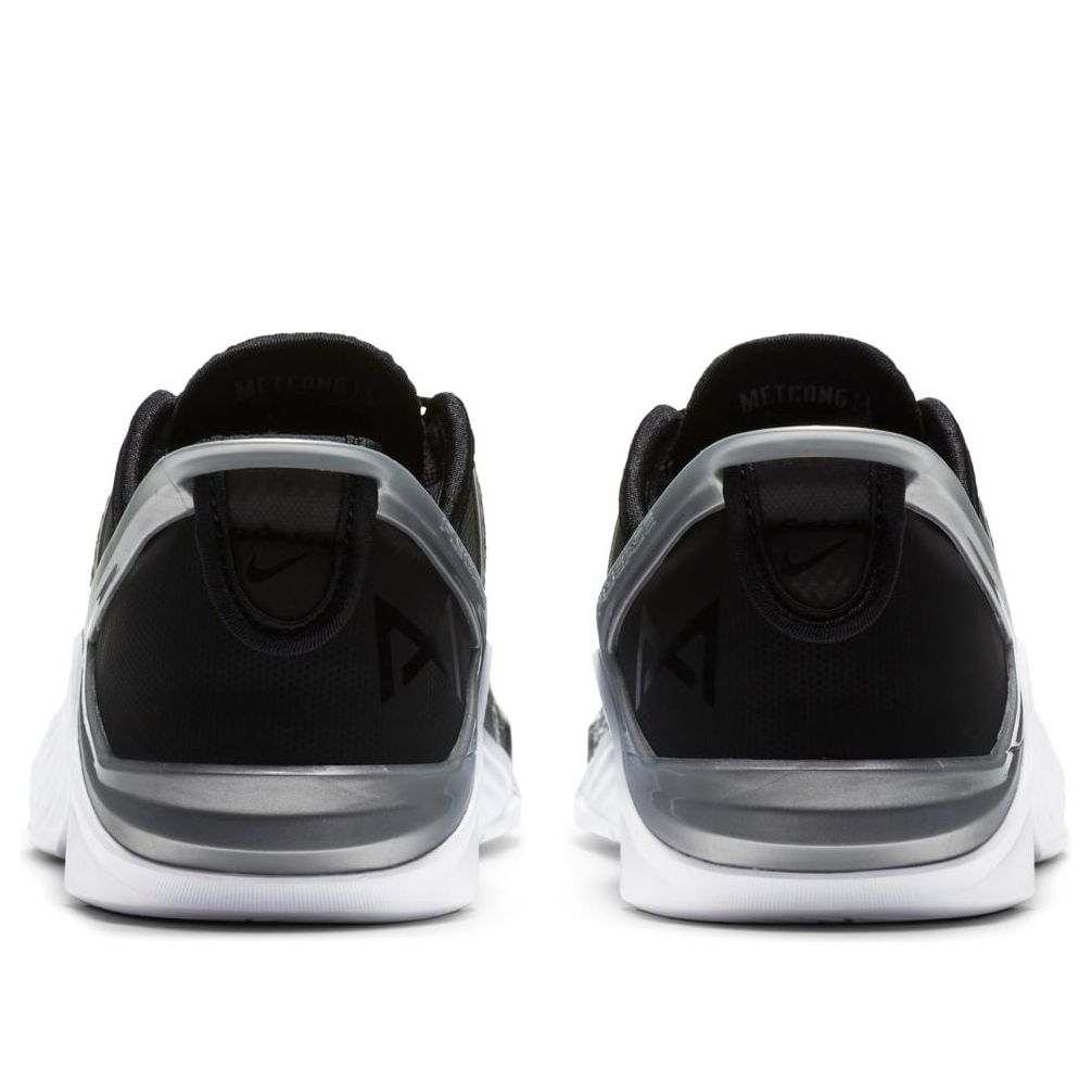 (WMNS) Nike Metcon 6 FlyEase 'Black Metallic Silver' DB3794-010