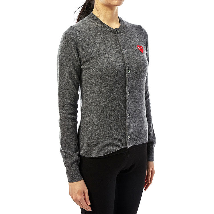 (WMNS) COMME des GARCONS PLAY Cardigan Red Emblem 'Grey' AZ-N007-051-3