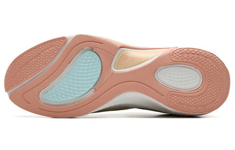 (WMNS) ANTA Running Series Sneakers 'White Blue Purple' 122235556-4