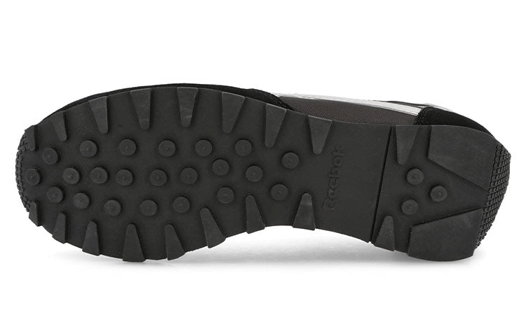 Reebok Aztec II 'Black Chalk' H04984
