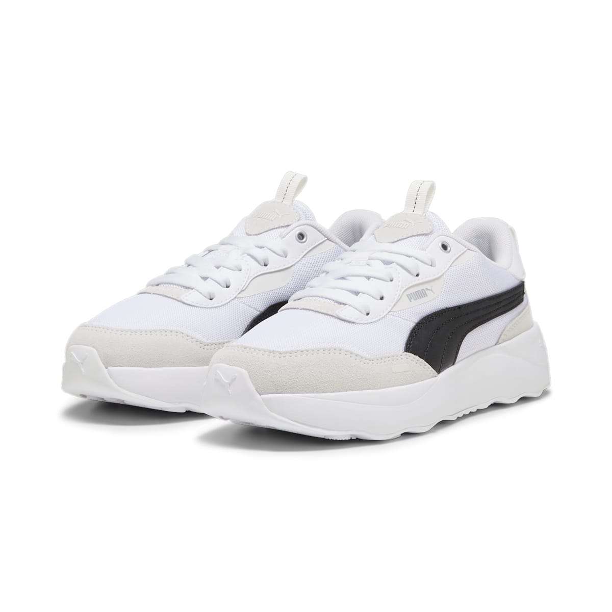 (WMNS) PUMA Runtamed Platform 'White Black' 392324-01