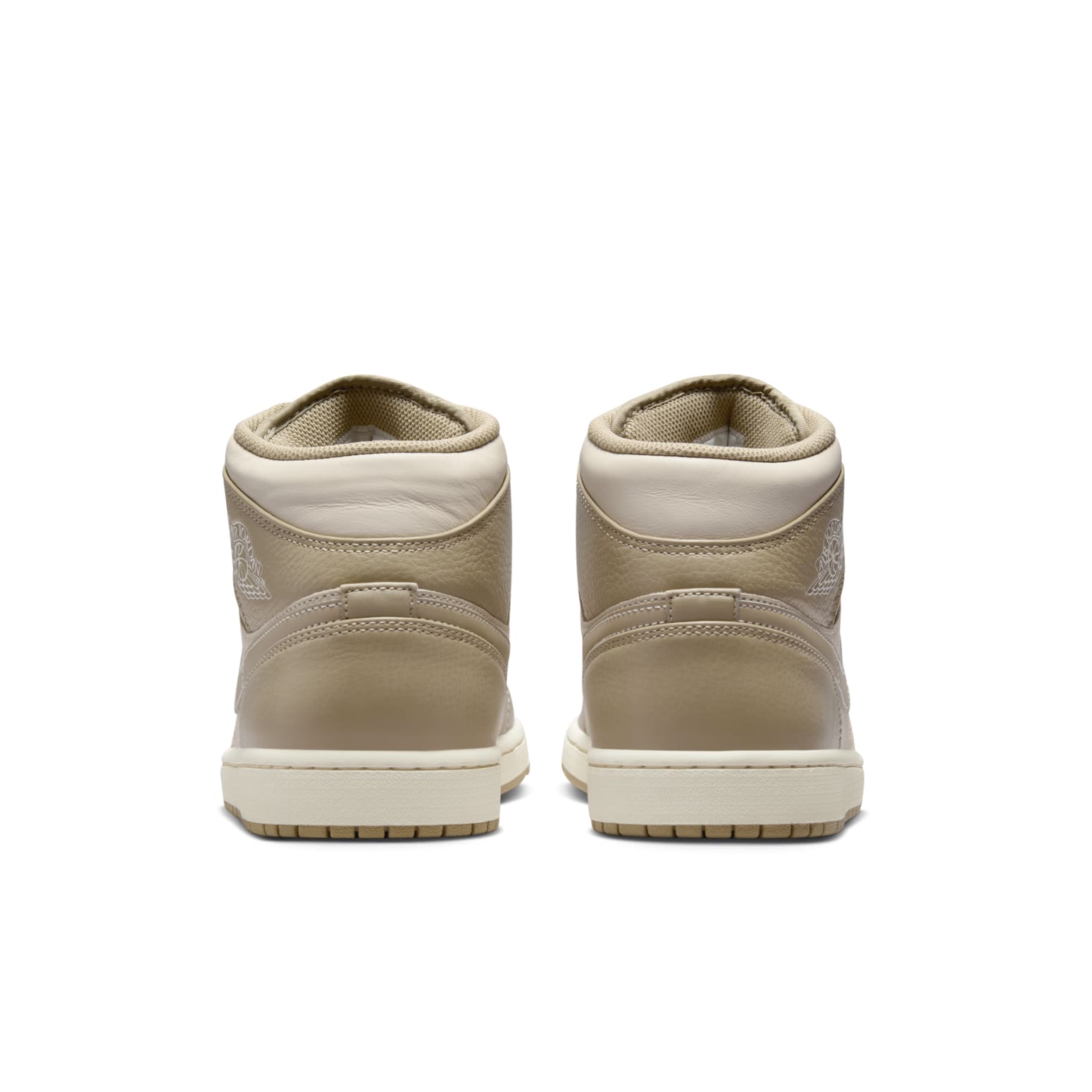 Air Jordan 1 Mid 'Legend Light Brown' HF4830-203