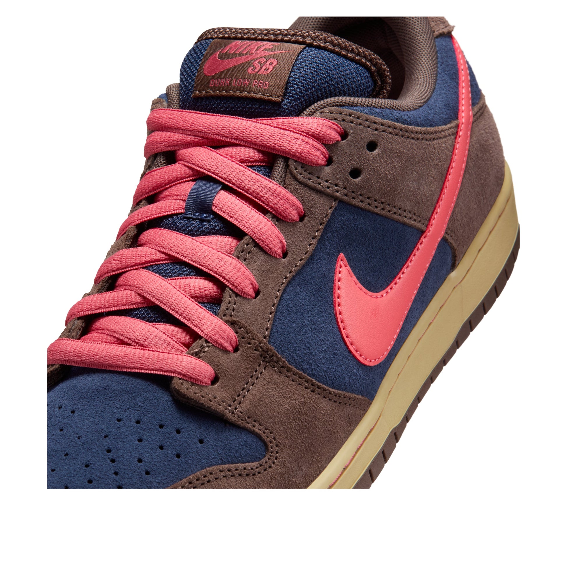 Nike SB Dunk Low 'Baroque Brown Adobe' HQ1625-200