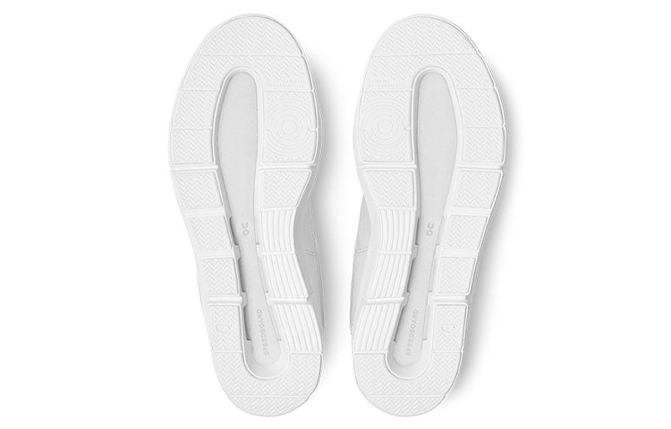 On Running Clubhouse x The Roger 'Glacier White' 48.99407